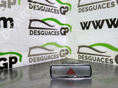 Used Warning switch FORD MONDEO III (B5Y) 2.0 16V TDDi / TDCi (115 hp) 7138894
