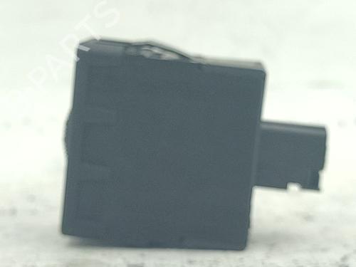 Switch CITROËN C4 Picasso I MPV (UD_) 2.0 HDi 138 | BP30685953I30