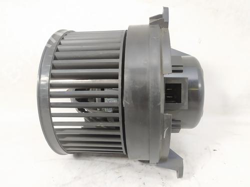 Heater blower motor LAND ROVER FREELANDER I (L314) 2.0 Td4 4x4 | BP11868560M62 
