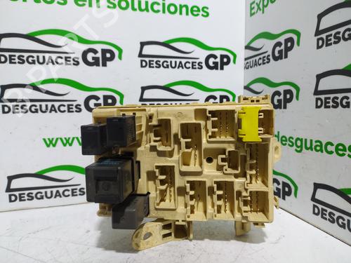 Used Fuse box TOYOTA LAND CRUISER 90 (_J9_) 3.0 TD (KZJ90_, KZJ95_, KZJ90R, KZJ95R, KZJ90W, KZJ95W) (125 hp) 7129411