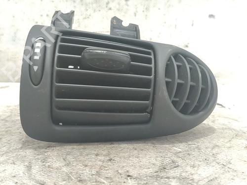 Used Air vent MERCEDES-BENZ C-CLASS (W203) C 220 CDI (203.006, 203.008) (143 hp) 27560645