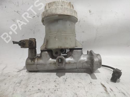 Used Brake master cylinder MITSUBISHI L200 (K3_T, K2_T, K1_T, K0_T) 2.5 TD 4WD (K34T) (87 hp) 17829140