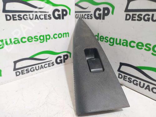 Used Right rear window switch NISSAN NOTE (E11, NE11) 1.5 dCi (86 hp) 7126150