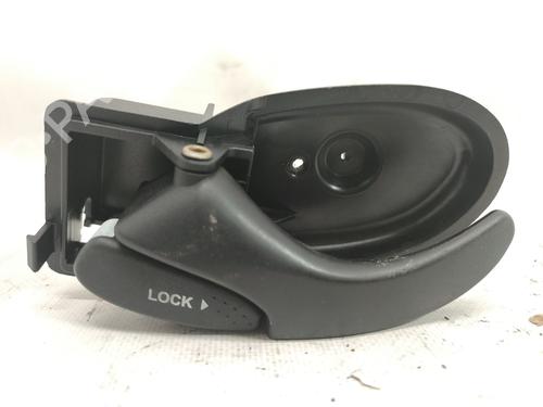 Front left interior door handle FORD FOCUS I (DAW, DBW) 2.0 16V 1097635