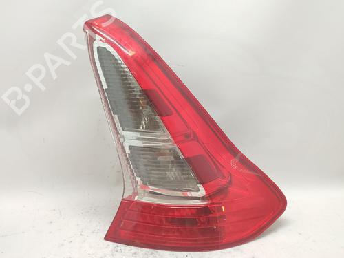 Used Right taillight Right taillight 37028022 37028022