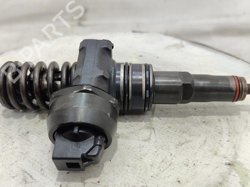 Used Injector SKODA FABIA I (6Y2) [1999-2008]  19317305