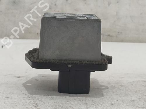 Used Heater resistor SUZUKI GRAND VITARA II (JT, TE, TD) 1.9 DDiS All-wheel Drive (JT419, TD44, JB419WD, JB419XD,... (129 hp) 27211817