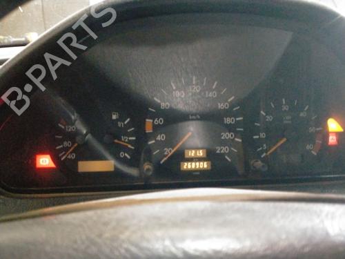 Brugte MERCEDES-BENZ C-CLASS (W202) C 250 D (202.125) 4910950