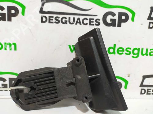 Hand brake MERCEDES-BENZ C-CLASS (W202) C 220 D (202.121) | BP8779128I18 