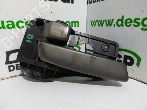Used Front left interior door handle KIA CARENS III MPV (UN) 2.0 CRDi 140 (140 hp) 7576629
