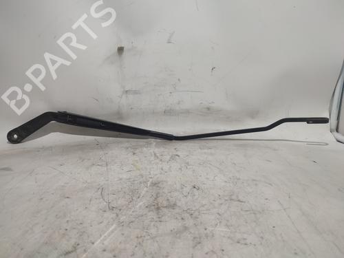 Front windshield wiper arm SEAT LEON (1M1)  | BP16588898C143 