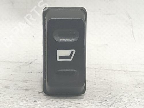 Used Right front window switch Right front window switch 38591082 38591082
