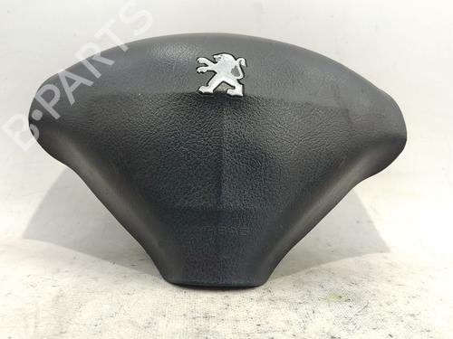 Used Driver airbag Driver airbag PEUGEOT 407 (6D_) 2.0 HDi 135 (6DRHRH, 6DRHRE, 6DRHRG, 6DRHRJ) (136 hp) 34162747 34162747