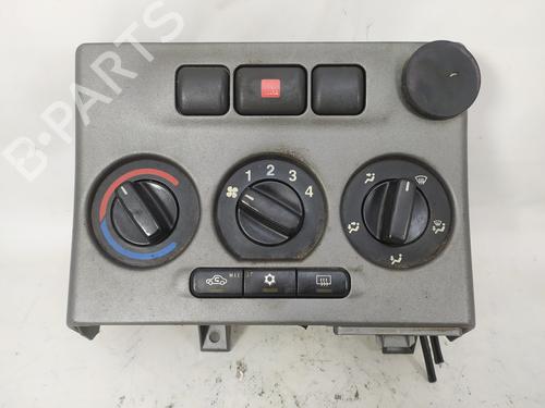 Used Climate control OPEL ZAFIRA A MPV (T98) 2.0 DTI 16V (F75) (101 hp) 11493768