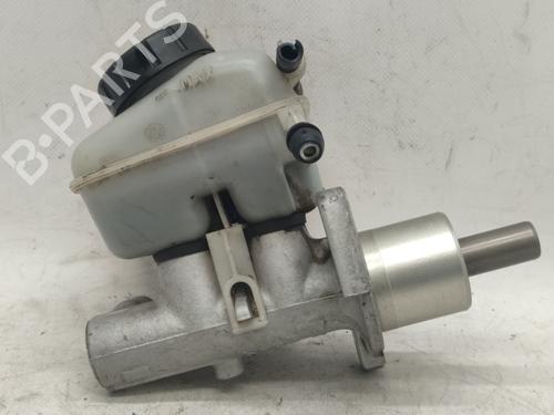 Brake master cylinder OPEL ZAFIRA A MPV (T98) | BP16670956M77