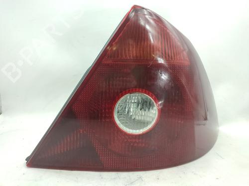 Used Right taillight FORD MONDEO III Saloon (B4Y) 2.0 16V TDDi / TDCi (115 hp) 30090334