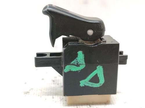 Right front window switch MAZDA 323 C V (BA) 1.8 16V (BA8P) D10226251A
