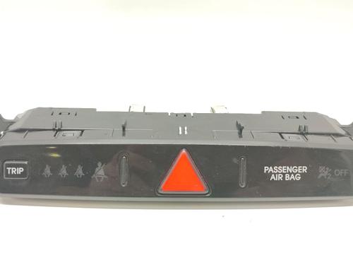 Used Warning switch Warning switch HYUNDAI i20 I (PB, PBT) 1.2 (86 hp) 39880845 39880845