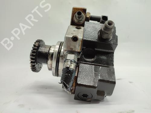 Used Injection pump MERCEDES-BENZ R-CLASS (W251, V251) [2005-2017]  16025554