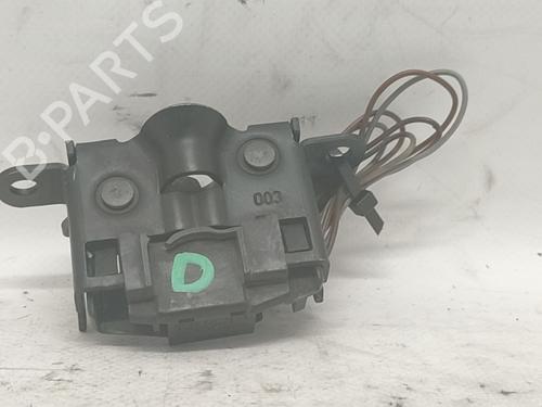 Used Hood lock MERCEDES-BENZ M-CLASS (W163) ML 270 CDI (163.113) (163 hp) 26167320