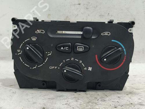 Used Climate control PEUGEOT 206 Hatchback (2A/C) 1.4 HDi eco 70 (68 hp) 23993127