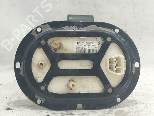 Used Fuel pump HYUNDAI SANTA FÉ I (SM) 2.0 CRDi 4x4 (125 hp) 25745847