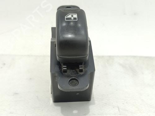 Used Right front window switch Right front window switch HYUNDAI SANTA FÉ I (SM) 2.0 CRDi 4x4 (113 hp) 40158500 40158500