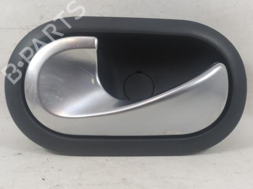 Used Rear left interior door handle RENAULT CLIO III (BR0/1, CR0/1) [2005-2014]  13449631