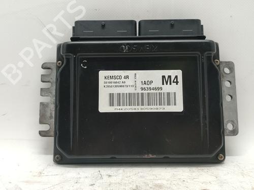 Motorstyringsenhet DAEWOO NUBIRA Saloon (J200) 1.6 (109 hp) 30090435