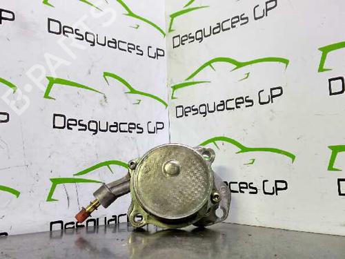Used Vacuum pump CITROËN XSARA (N1) 2.0 HDi 90 (90 hp) 7135212
