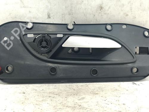 Used Front left interior door handle FIAT GRANDE PUNTO (199_) 1.9 D Multijet (130 hp) 27619401