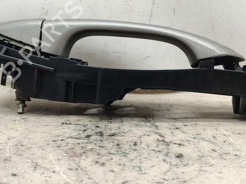 Front left exterior door handle MERCEDES-BENZ C-CLASS (W203) C 220 CDI (203.006, 203.008) | BP27435676C128 