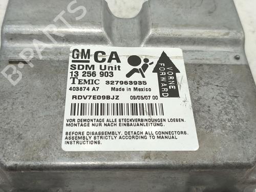 ecu-airbags-opel-corsa-d-s07-2006-2007-2008-2009-2010-2011-2012-2013-2014-2015-39962764 main image