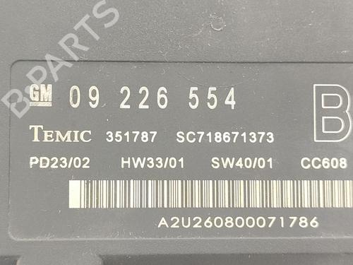 Fuse box OPEL VECTRA C (Z02) 2.2 DTI 16V (F69) | BP31055054E1