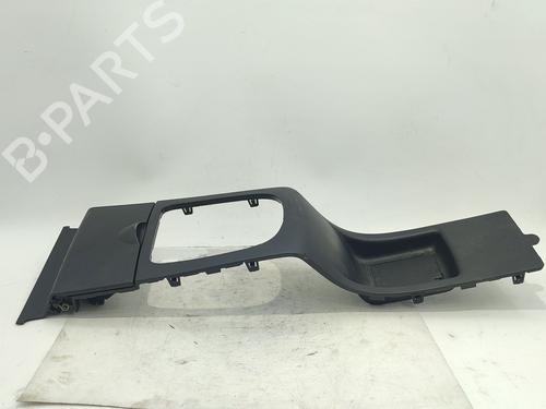 Aschenbecher für PEUGEOT 207 (WA_, WC_) 1.4 (75 hp) 32705245