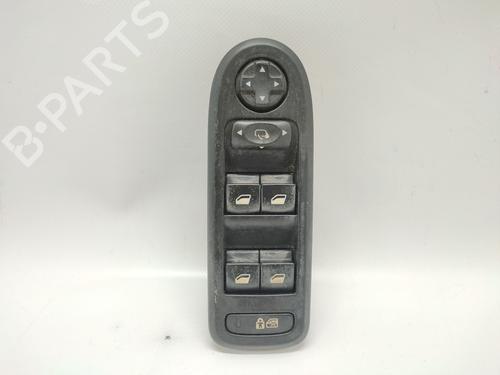 Used Left front window switch Left front window switch CITROËN C5 III (RD_) 2.0 HDi 165 (RDRHHA, RDRHH8) (163 hp) 33965106 33965106