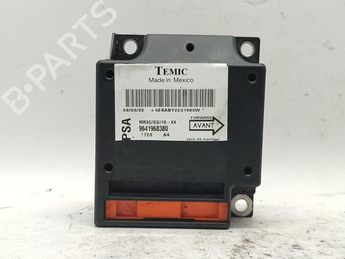 Used ECU airbags CITROËN C5 I (DC_) 2.0 HDi (DCRHZB, DCRHZE) (109 hp) 30821024