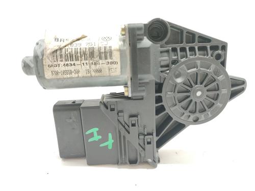 Used Left rear window motor Left rear window motor VW PASSAT B5.5 Variant (3B6) 1.9 TDI (130 hp) 33832068 33832068