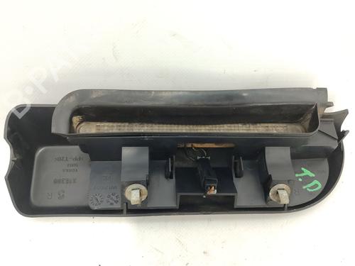 Used Third brake light Third brake light OPEL COMBO Box Body/MPV 1.7 DI 16V (65 hp) 39809230 39809230