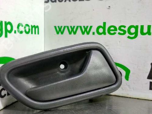 Høyre bak invendig håndtak SUZUKI IGNIS II (MH) 1.3 DDiS (RM413D) (70 hp) 7144384