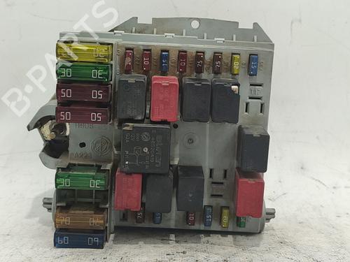 Used Fuse box Fuse box FIAT STILO (192_) 1.9 JTD (192_XF1A) (80 hp) 35755173 35755173