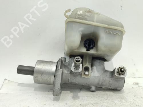 brake-master-cylinder-opel-zafira-a-mpv-t98-1999-2000-2001-2002-2003-2004-2005-2006-32145364 main image