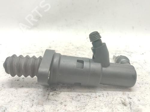 Koblingscylinder Koblingscylinder VW TOURAN (1T3) 1.6 TDI (105 hp) 37444825 37444825