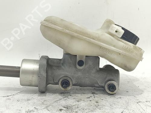Used Brake master cylinder Brake master cylinder 38052415 38052415