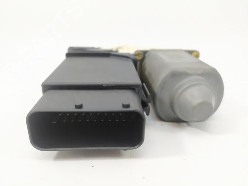 Right front window motor VW GOLF IV (1J1) 1.6 | BP12508596E20 