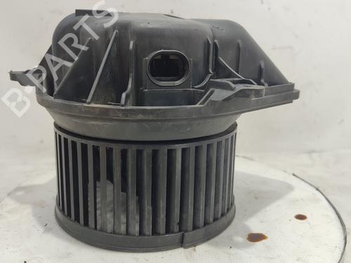 Used Heater blower motor RENAULT MEGANE I Classic (LA0/1_) [1996-2008]  19317035