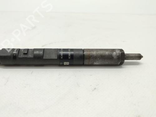 Used Injector Injector RENAULT MEGANE II Saloon (LM0/1_) 1.5 dCi (LM0F, LM0T, LM2B) (82 hp) 39695814 39695814