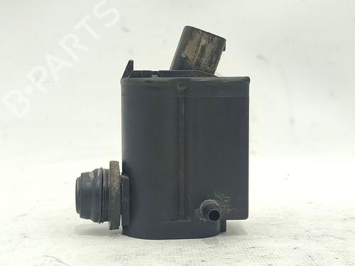 Washer pump KIA CARENS I MPV (FC, FJ) 2.0 CRDi | BP30052846E24 