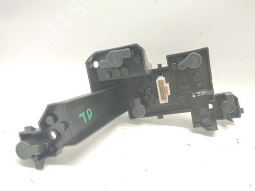 Used Lamp holder Lamp holder PEUGEOT 407 (6D_) 2.2 (6D3FZE, 6D3FZH) (158 hp) 34344741 34344741