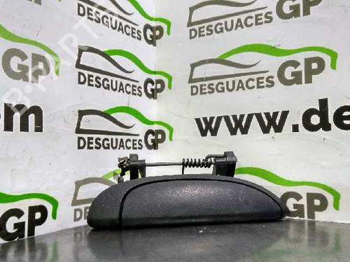 Used Front right exterior door handle RENAULT MEGANE I Classic (LA0/1_) 1.9 D (LA0A, LA0U, LA0R) (64 hp) 7138648